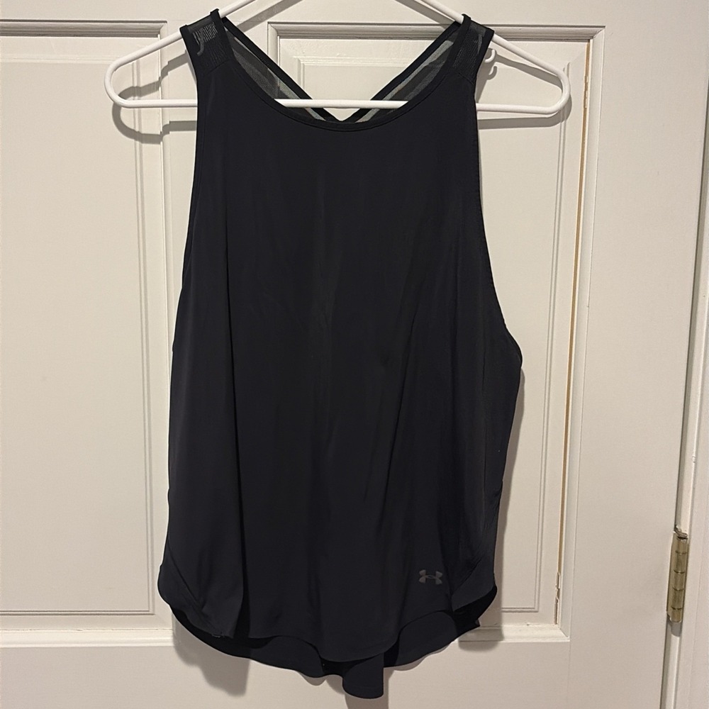 Under Armour Black Tank Top Womens Medium Keyhole Back Lightweight Athletic
